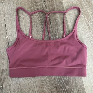 Vuori sports bra